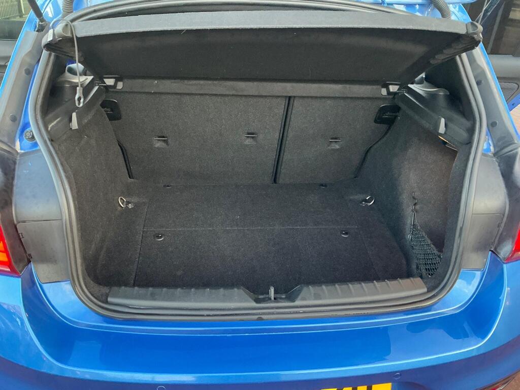 2018 BMW 118i M Sport Shadow Edition – Blue