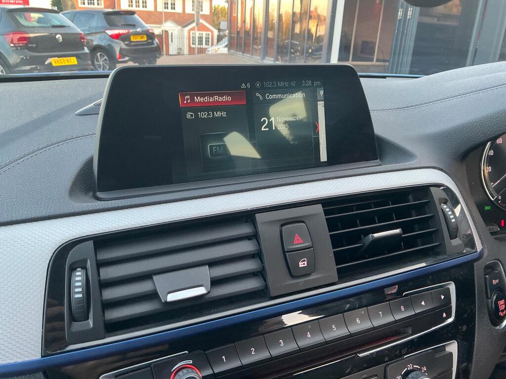 2018 BMW 118i M Sport Shadow Edition – Blue