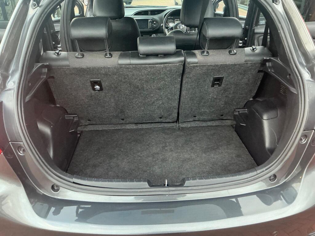 2017 Grey Toyota Yaris 1.5